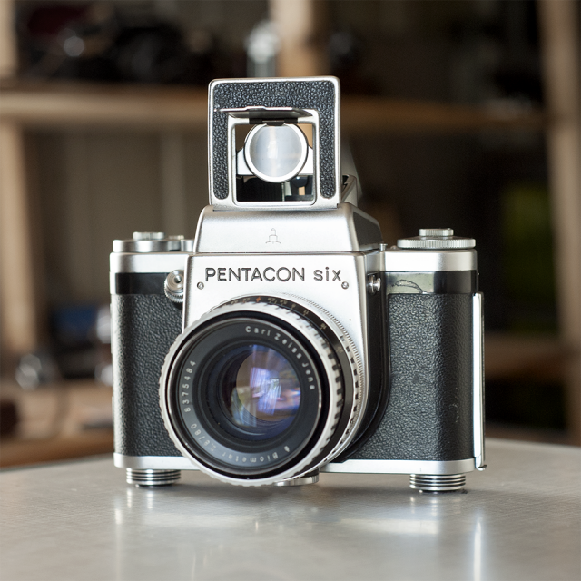 PENTACON_SIX_cm_web